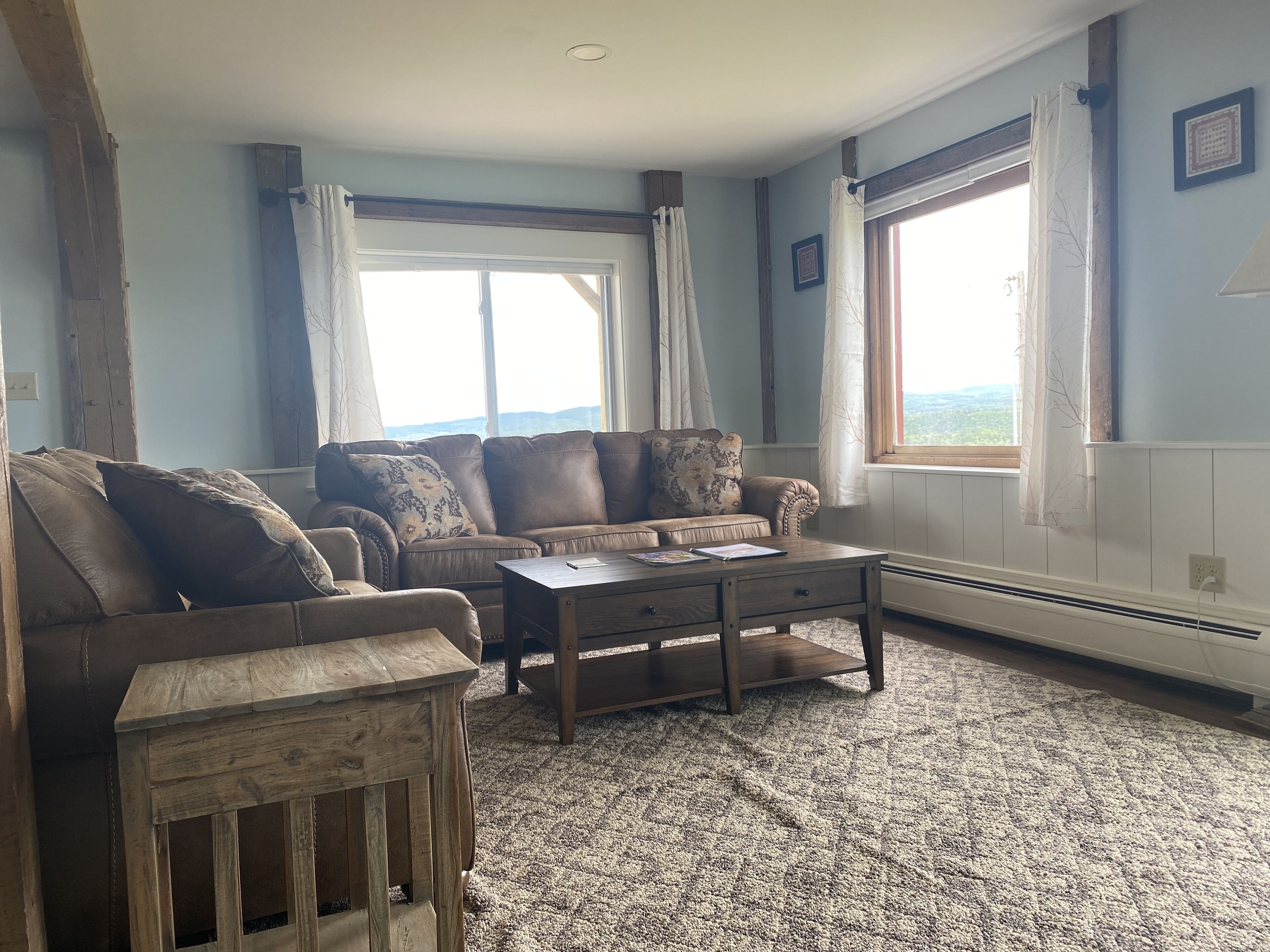 Bemis Suite w/patio | Living area