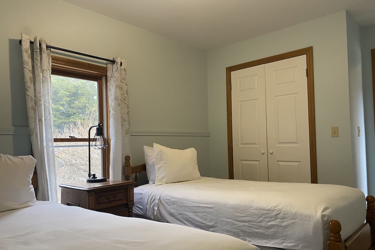 أغطية فراش متميزة وألحفة محشوة بالريش وبديكورات فريدة لكل غرفة