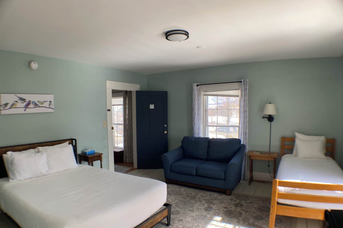 Suite Classique, 2 chambres, accĂšs piscine, vue montagne