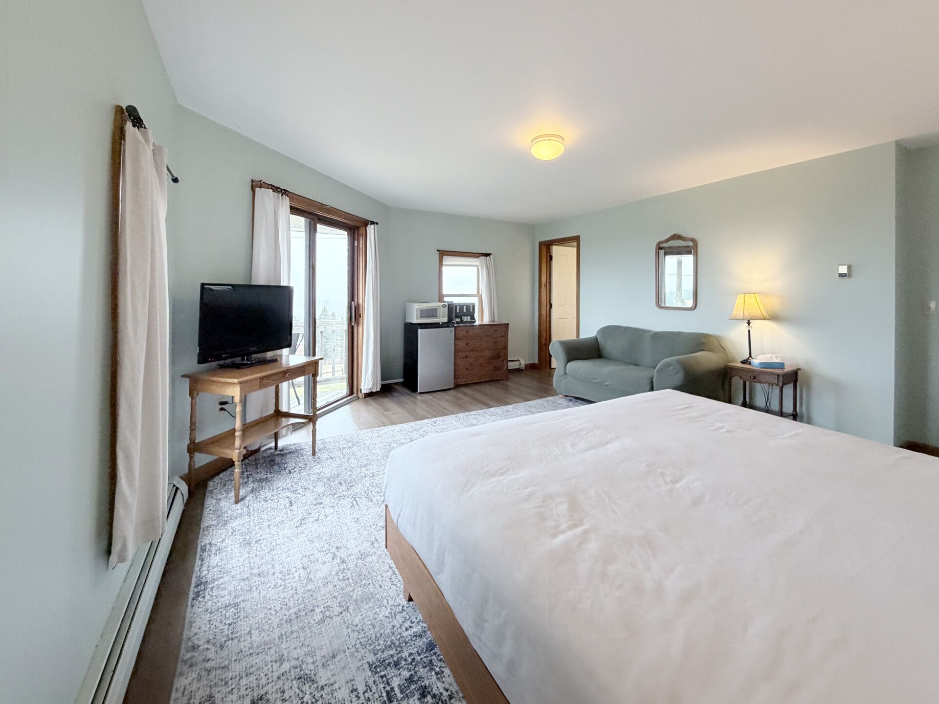 Chambre Premium, 1 très grand lit, vue montagne, côté montagne | Literie de qualité supérieure, couette en duvet d'oie