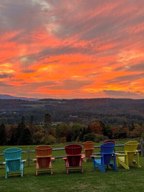 View from property - The Wildflower Inn (Lyndonville)