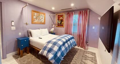 Metro Hotel and Cafe