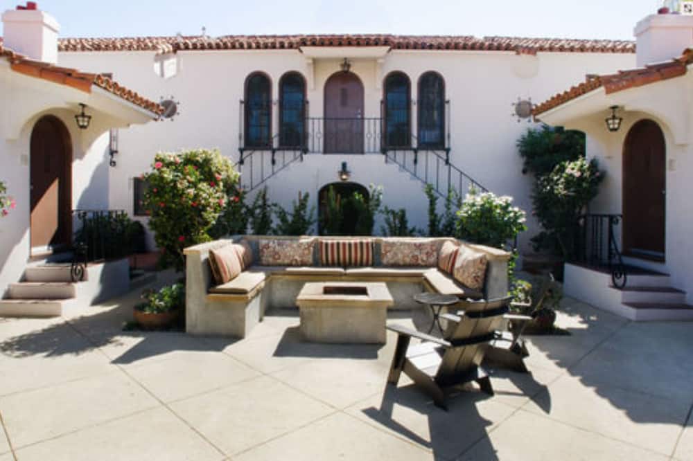 Casa Del Mar Inn