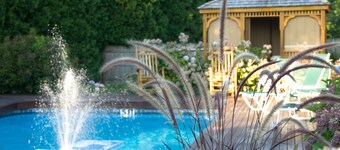 海濱布魯斯特旅館