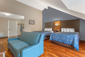 Iron/ironing board, free WiFi, bed sheets, alarm clocks