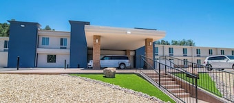 Elevate Hotel at Sierra Blanca Ruidoso, Ascend Hotel Collection