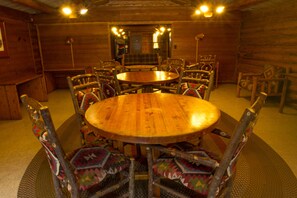 Lobby lounge - Colter Bay Village (Moran)