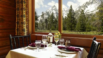 Breakfast, lunch and dinner served