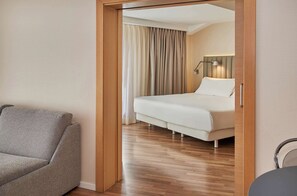 Literie de qualité supérieure, couette en duvet d'oie, minibar