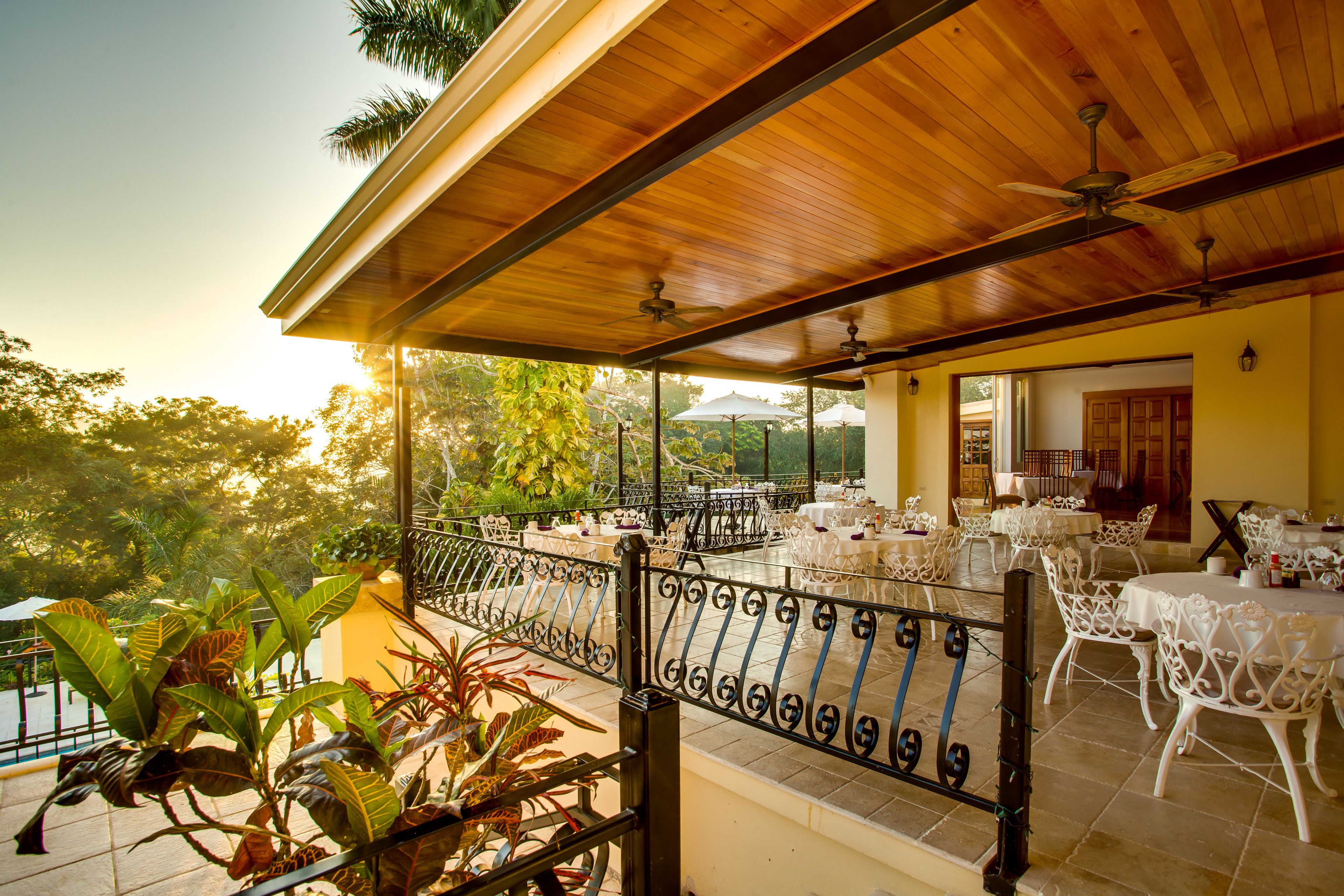 Breakfast, lunch, dinner served; pool views