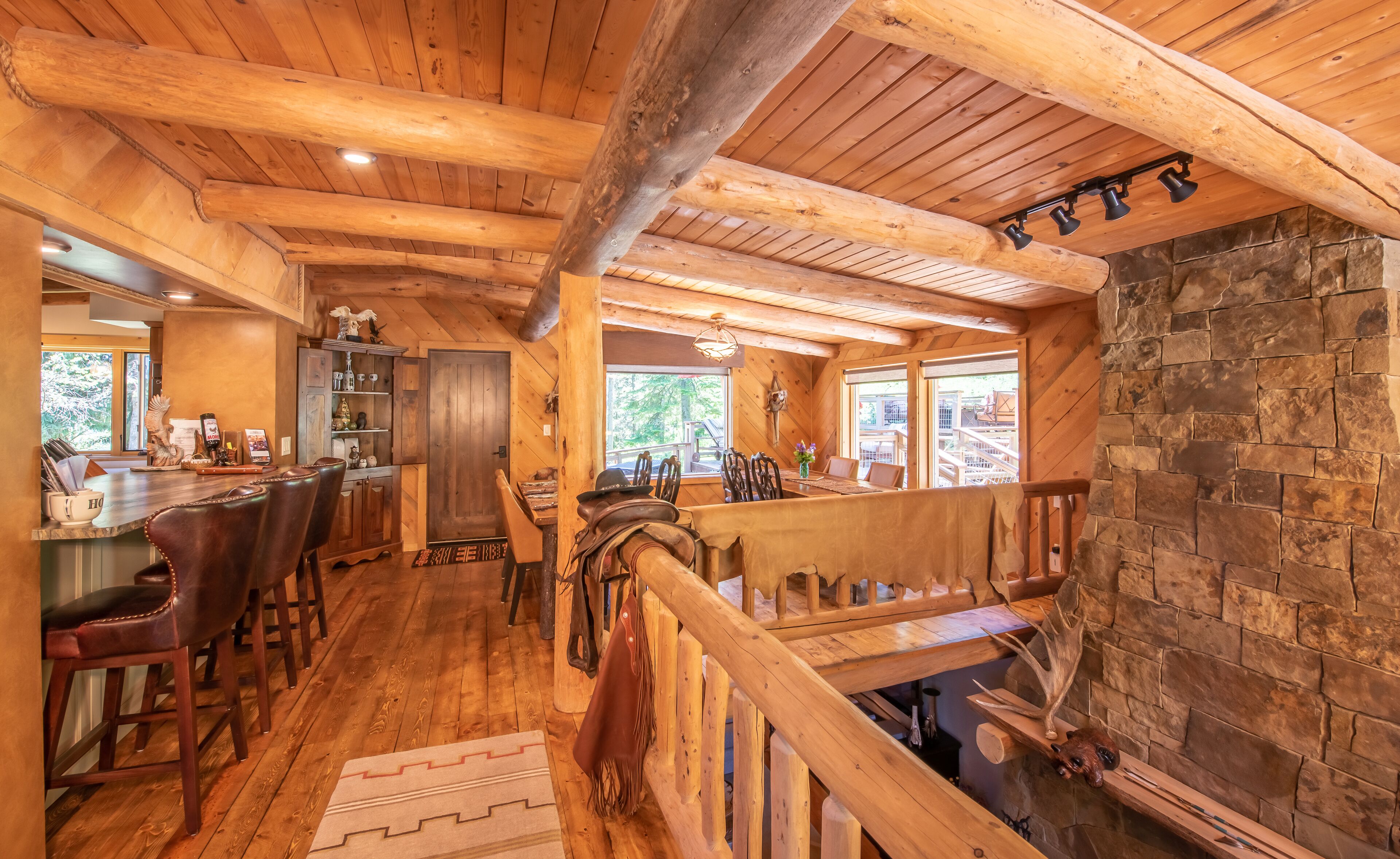 Exclusive Tree House, 5 Bedrooms, Valley View | Private kitchen | Shared fridge, microwave