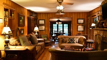 Family House | Living area