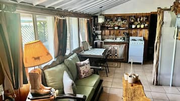 Familien-Ferienhütte, 2 Doppelbetten | Wohnbereich