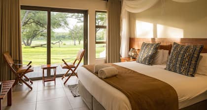 Hwange Safari Lodge