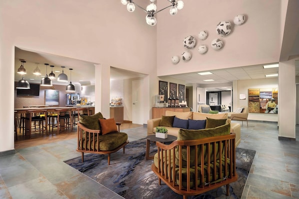 Lobby lounge - Fairfield Inn & Suites by Marriott Napa American Canyon (American Canyon)