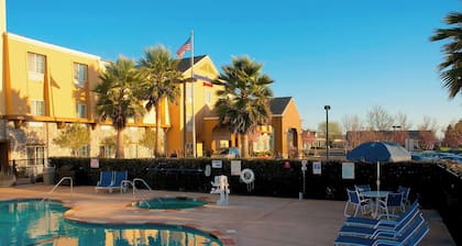 Fairfield Inn & Suites by Marriott Napa American Canyon