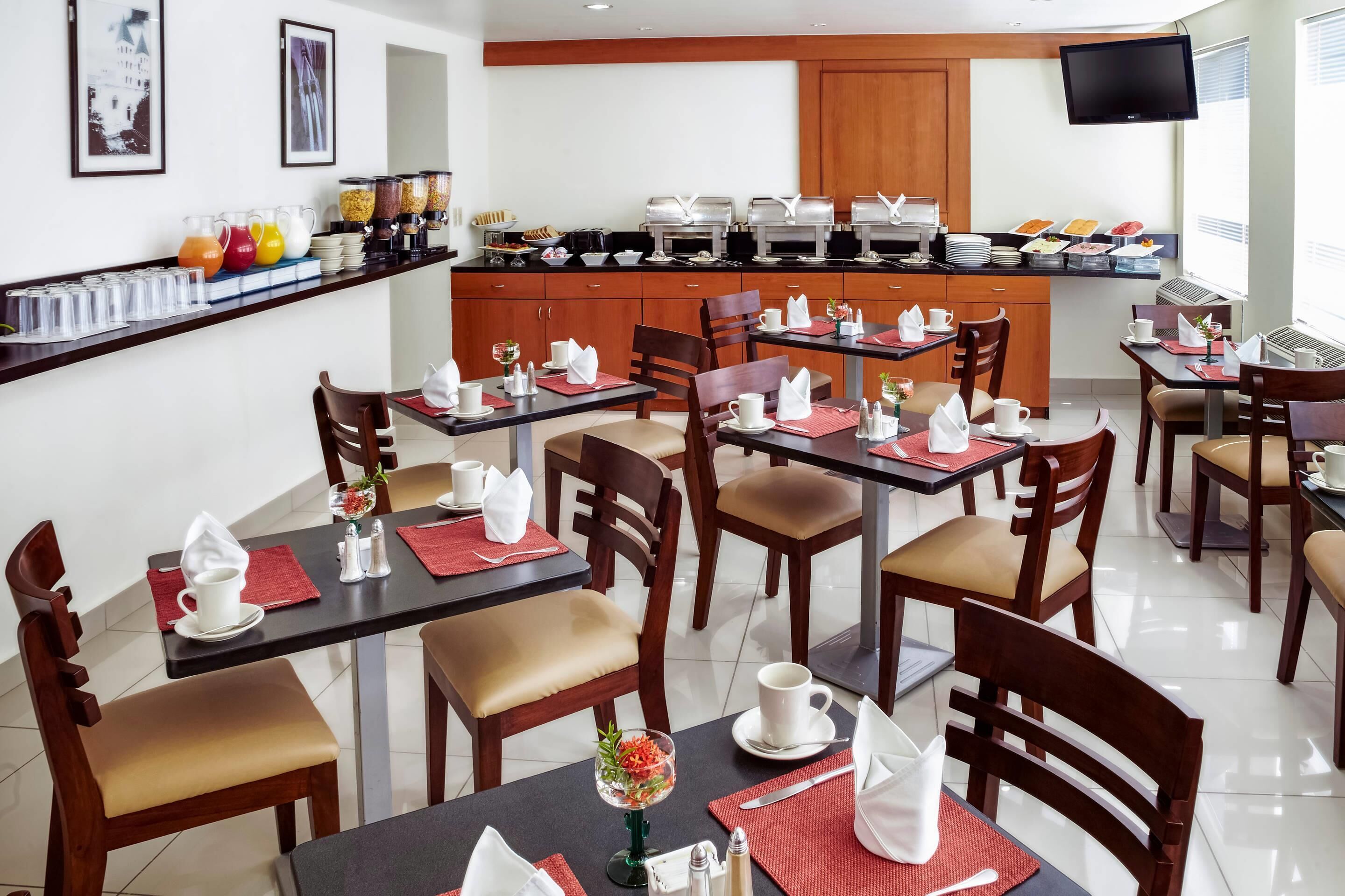 Free daily full breakfast 