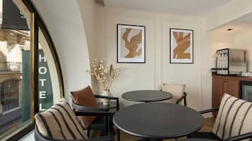 Sala de estar en el lobby