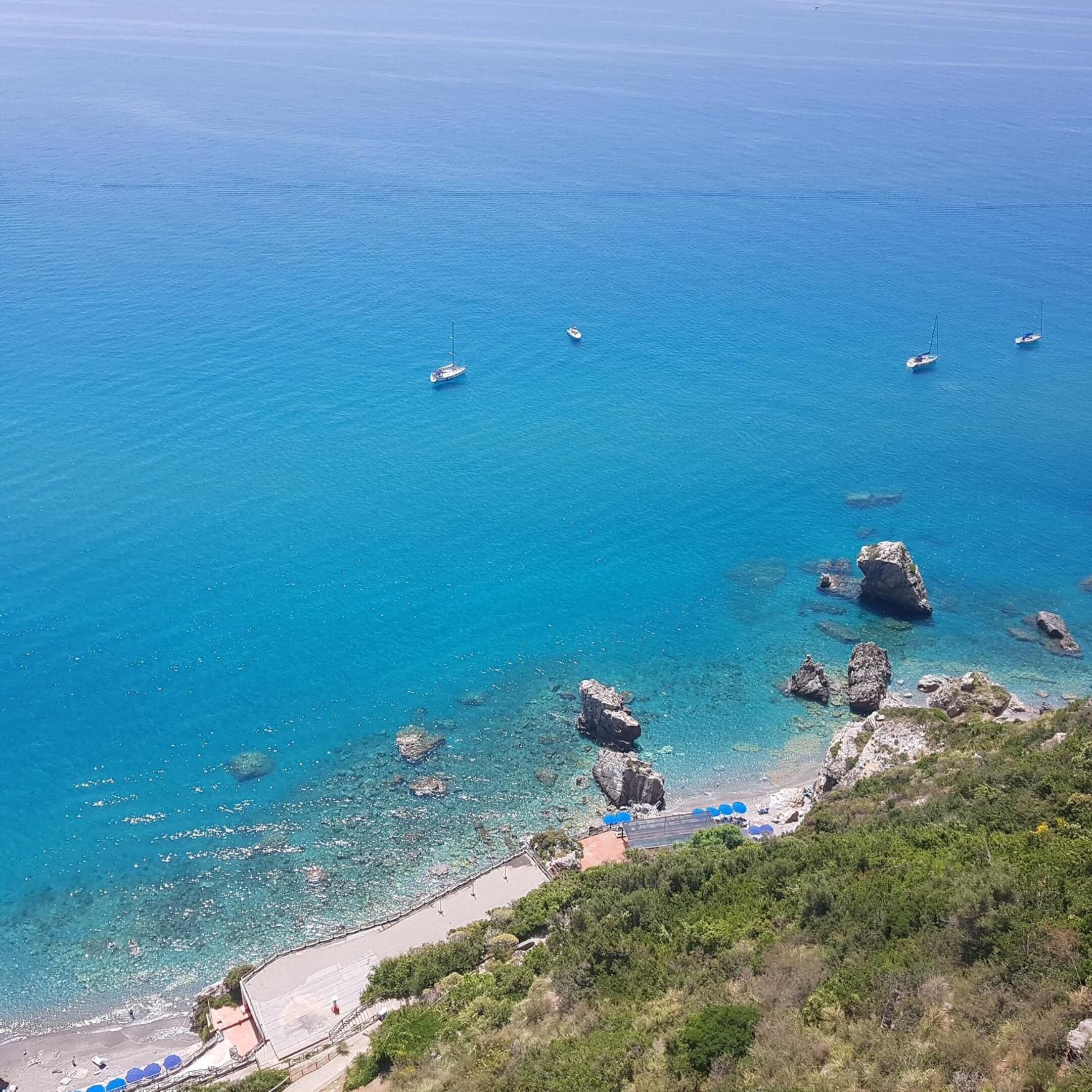 private beach nearby, sun-loungers, beach umbrellas, beach towels