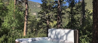 Rocky Mountain Lodge