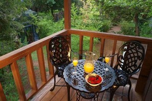 Terrace/patio - BlissWood B&B Ranch (Cat Spring)