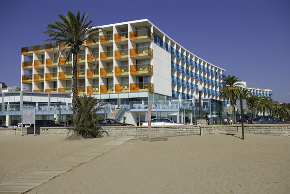 Front of property - Nuba Comarruga (El Vendrell)