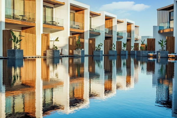 Bohemia Dublex Suite | Free minibar items, in-room safe, laptop workspace, blackout drapes