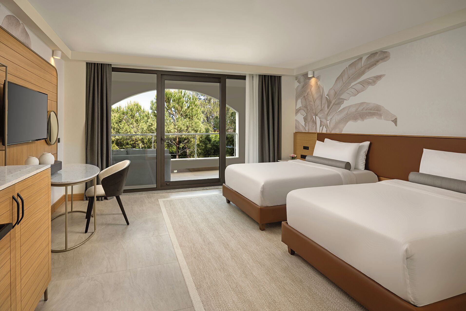 Free minibar items, in-room safe, laptop workspace, blackout drapes