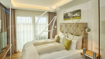 Superior Apartment, 1 Bedroom (A-VITA Living 5, incl Cleaning €95) | Egyptian cotton sheets, premium bedding, down duvets