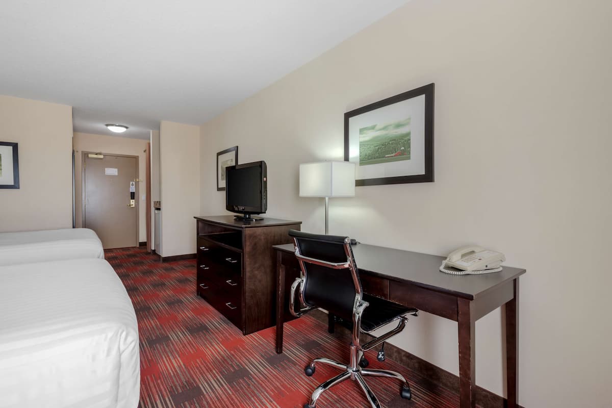 Premium bedding, down duvets, pillow-top beds, in-room safe