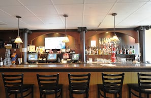 2 bars/lounges - Hôtel Le Voyageur de Québec (Québec City)