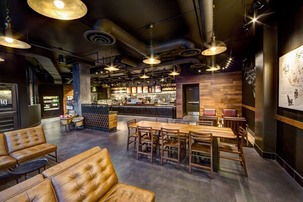 Se sirven desayunos y cenas