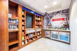 Snack bar