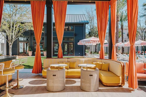 Poolside bar