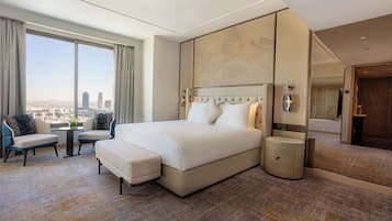 Club Suite, 1 Katil Raja (King) (Ambassador)