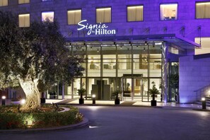 Exterior - Signia by Hilton Amman (Amman)