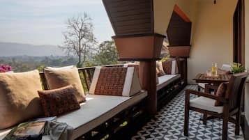 Mekong Explorer Family Suite | Utsikt fra balkong