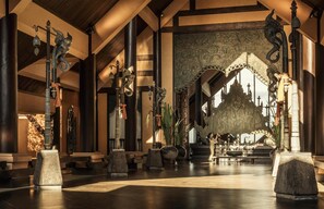Lobby - Anantara Golden Triangle Elephant Camp & Resort (Chiang Saen)