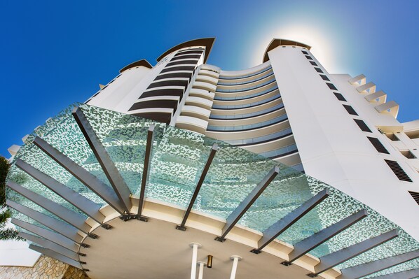 مدخل المنشأة