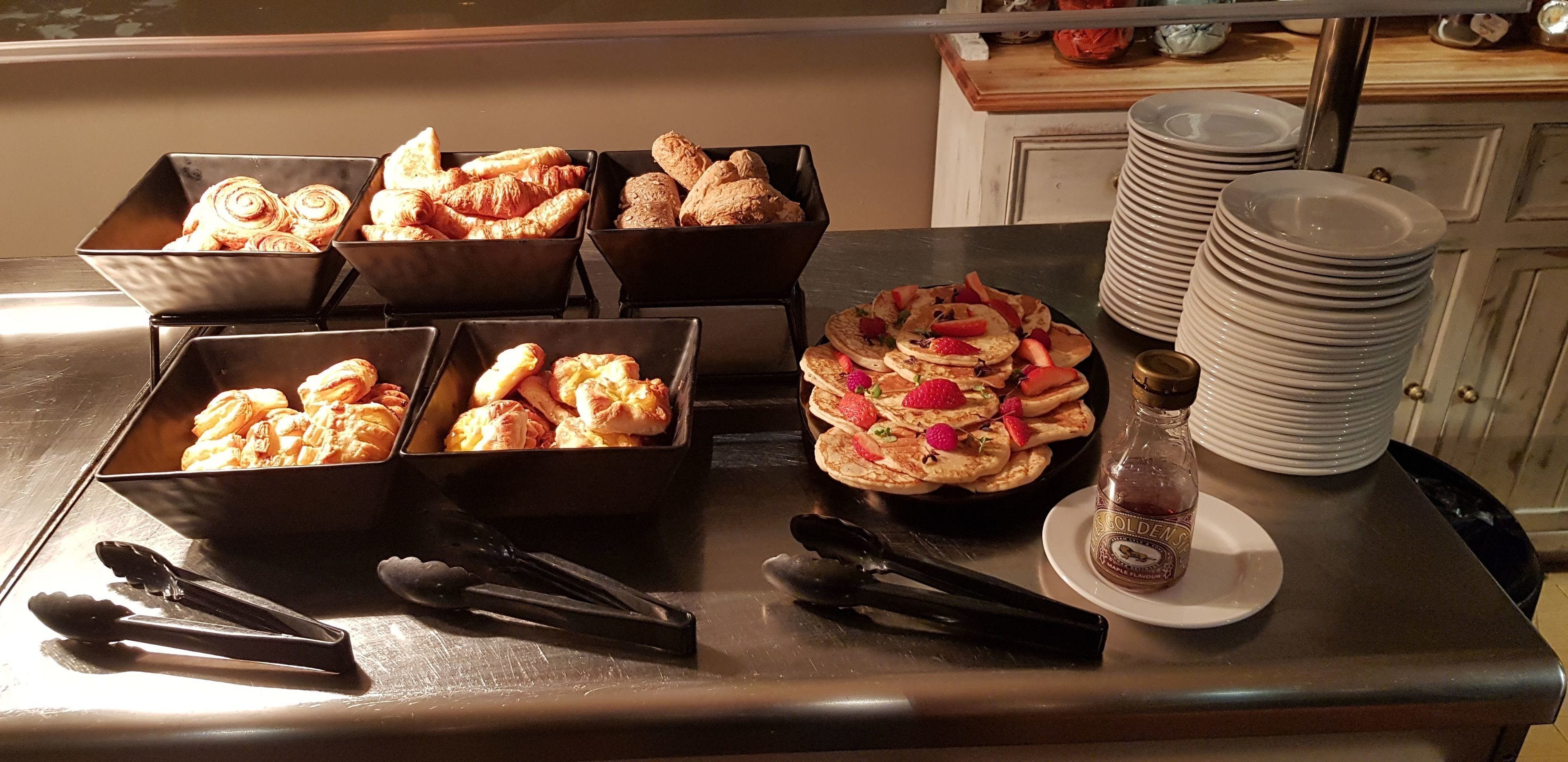뷔페 아침 식사