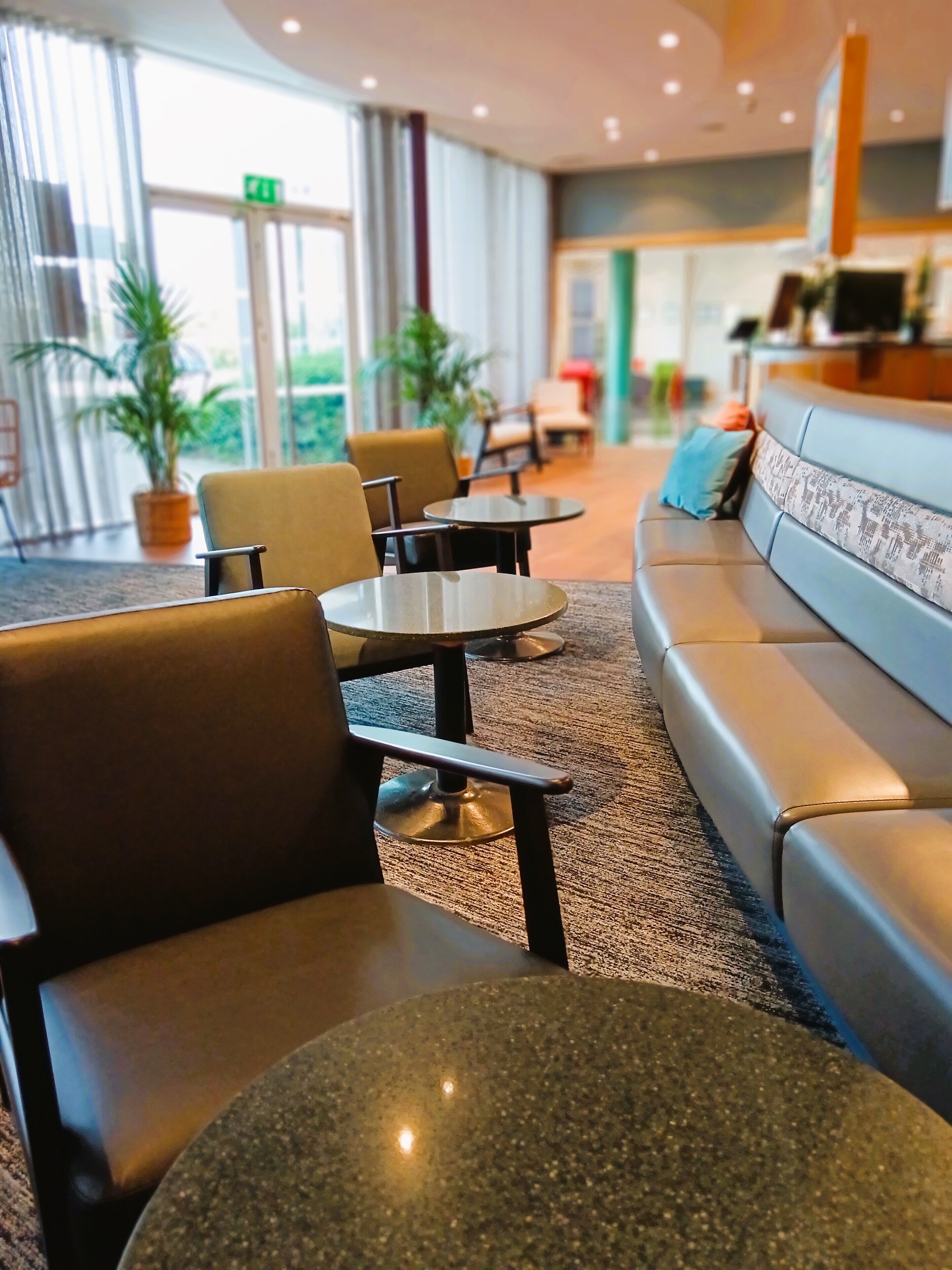 breakfast, lunch and dinner served