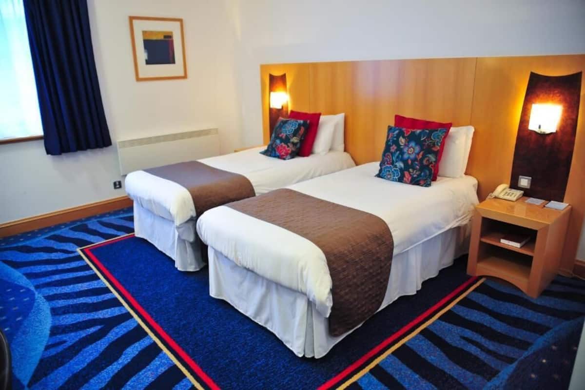 Standard Twin Room | Premium bedding, individually decorated, individually furnished, desk
