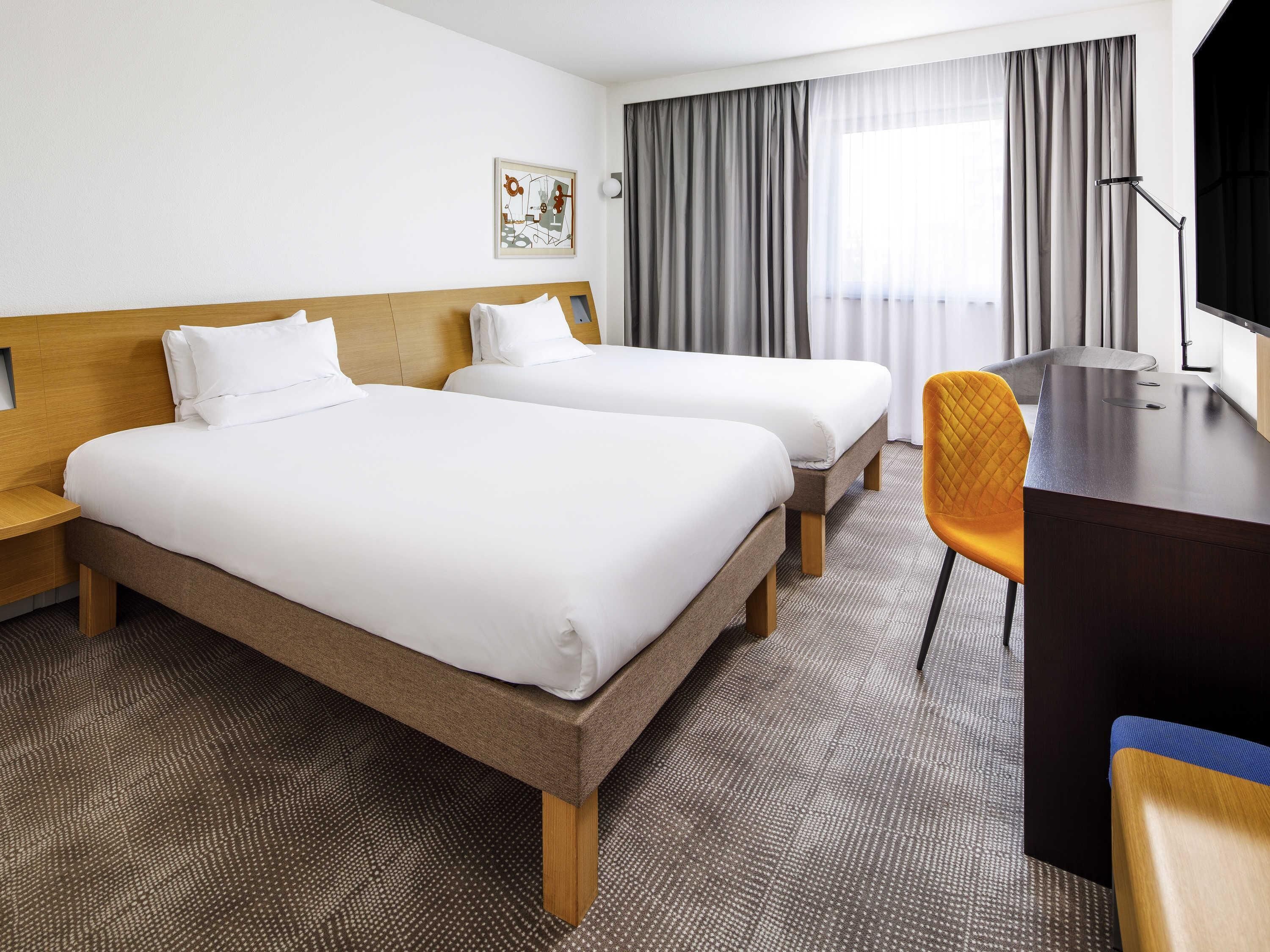 Chambre Supérieure, 2 lits une place