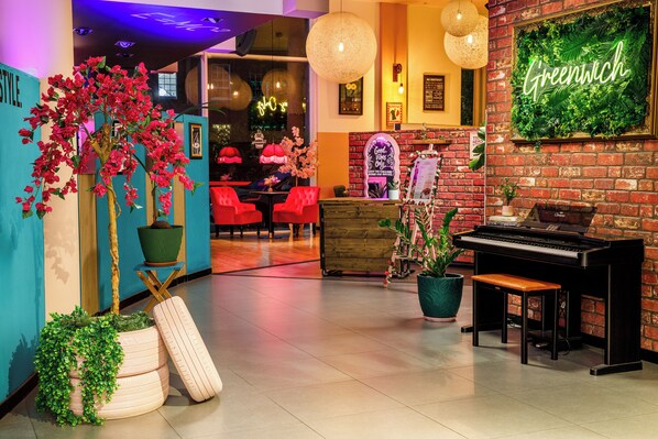 Reception - Novotel London Greenwich (London)
