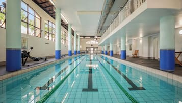 Indoor pool, outdoor pool