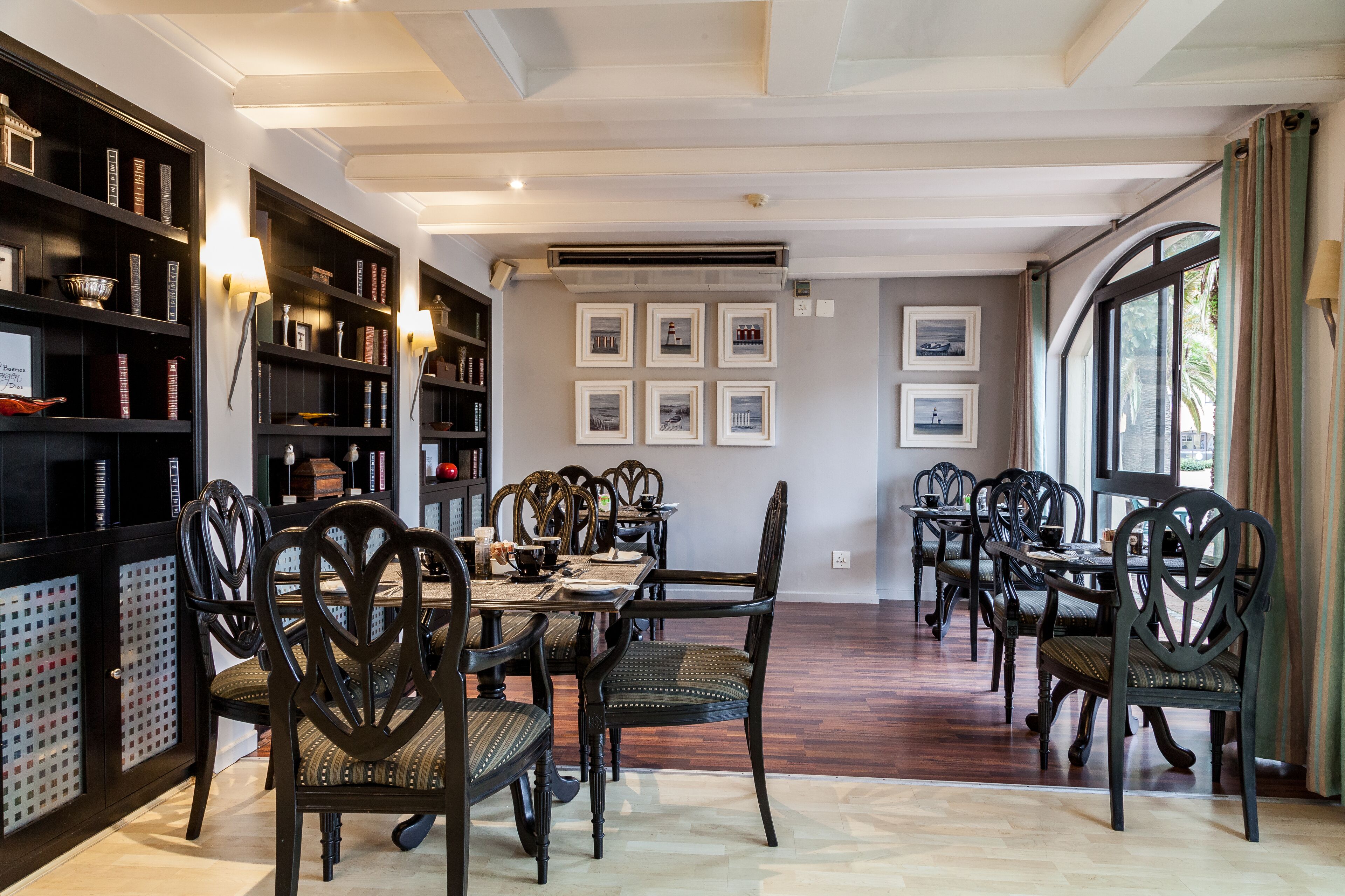 breakfast, lunch, dinner served; local cuisine