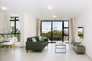 公寓 | 起居区 | 电视