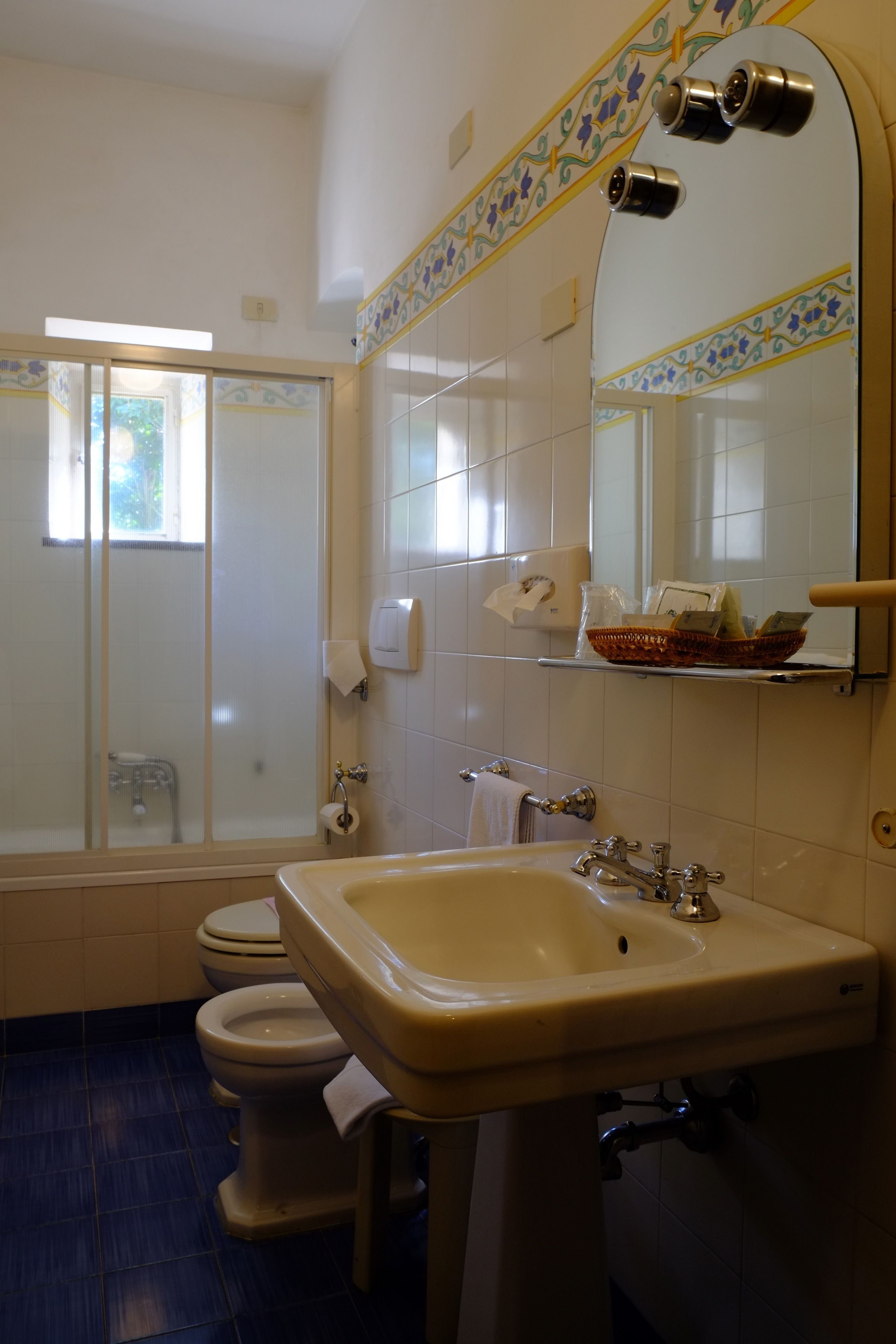 standard double room | bathroom | hair dryer, slippers, bidet, towels