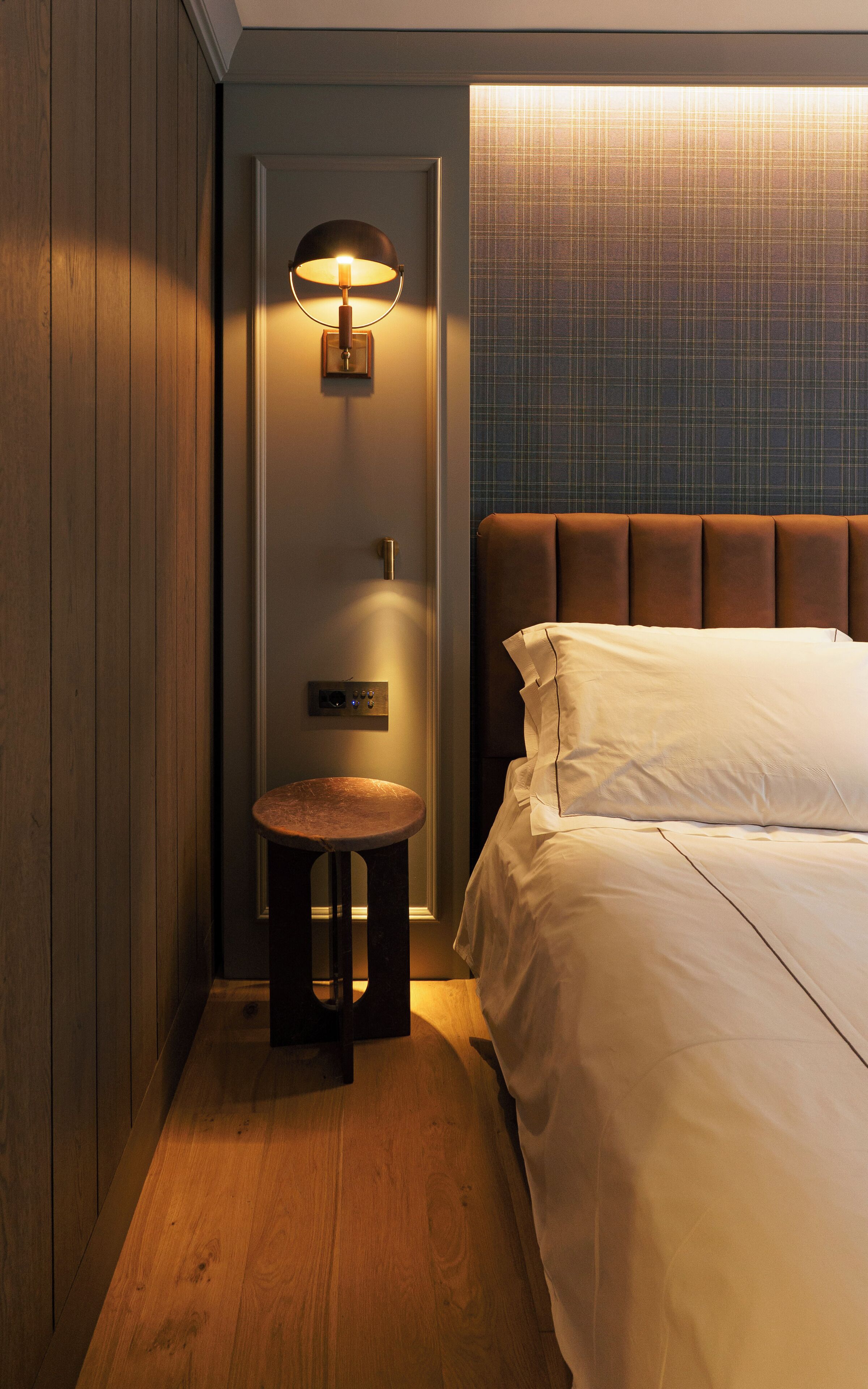 Minibar, safe på rommet, individuelt innredet og skrivebord