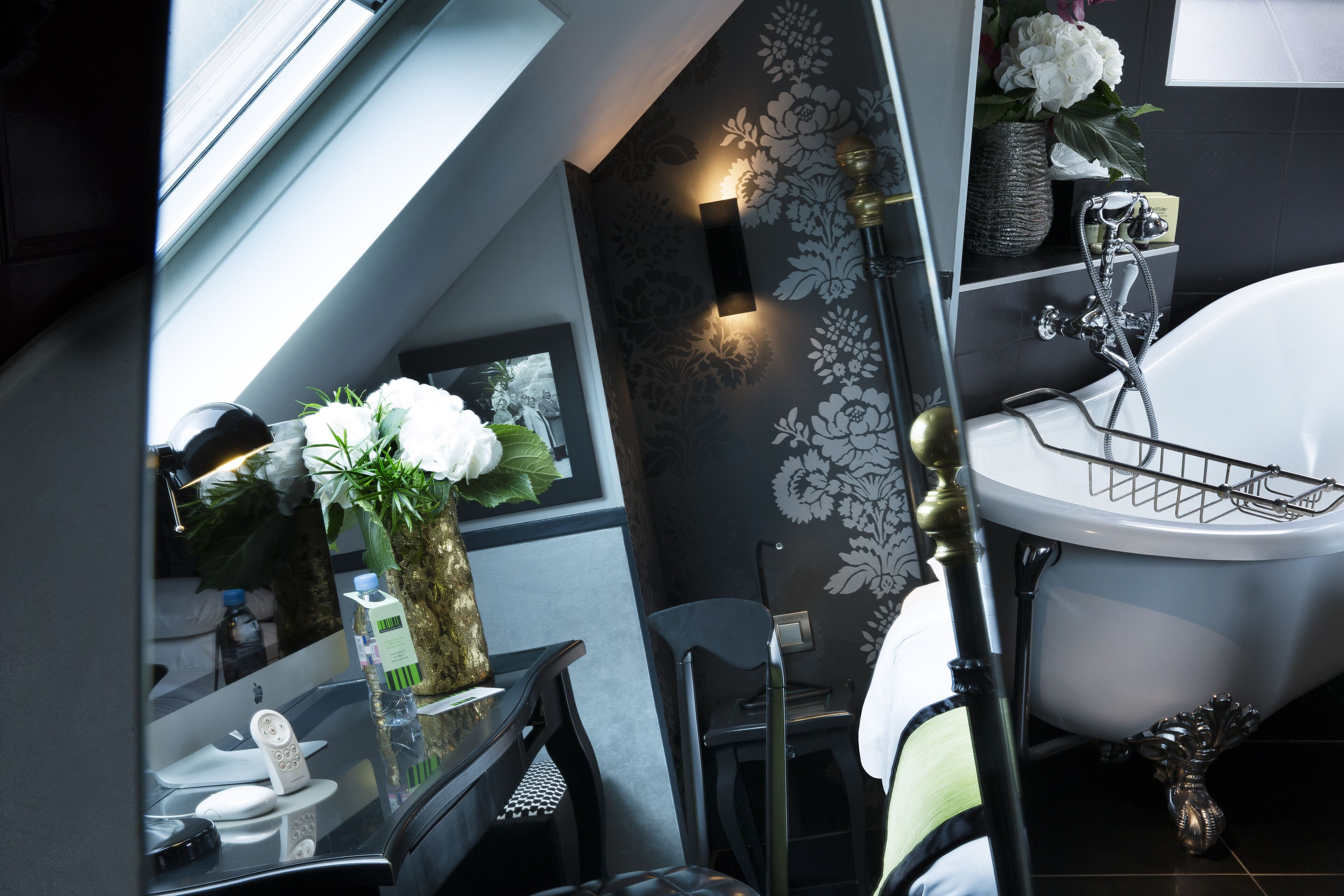 signature double room, 1 queen bed, bathtub (design) | bathroom | shower, free toiletries, hair dryer, towels